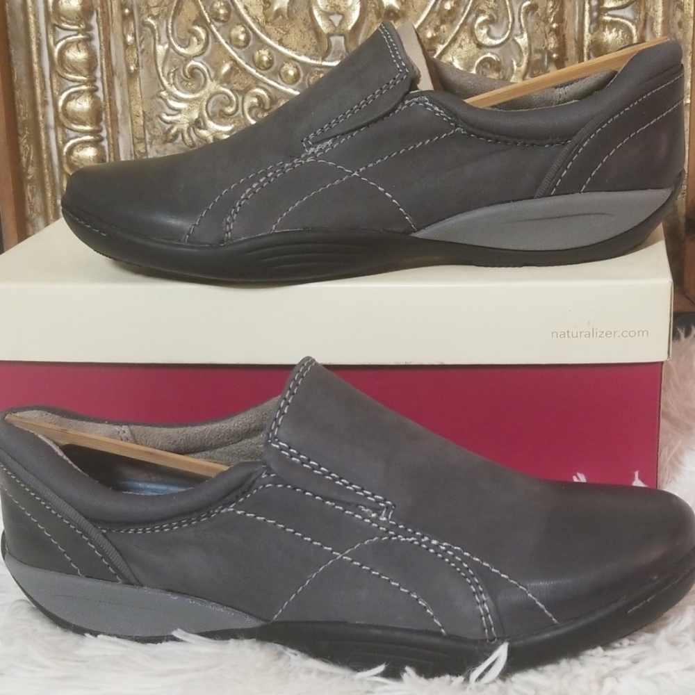 New! Naturalizer Rebel size 8 Slip on Gray